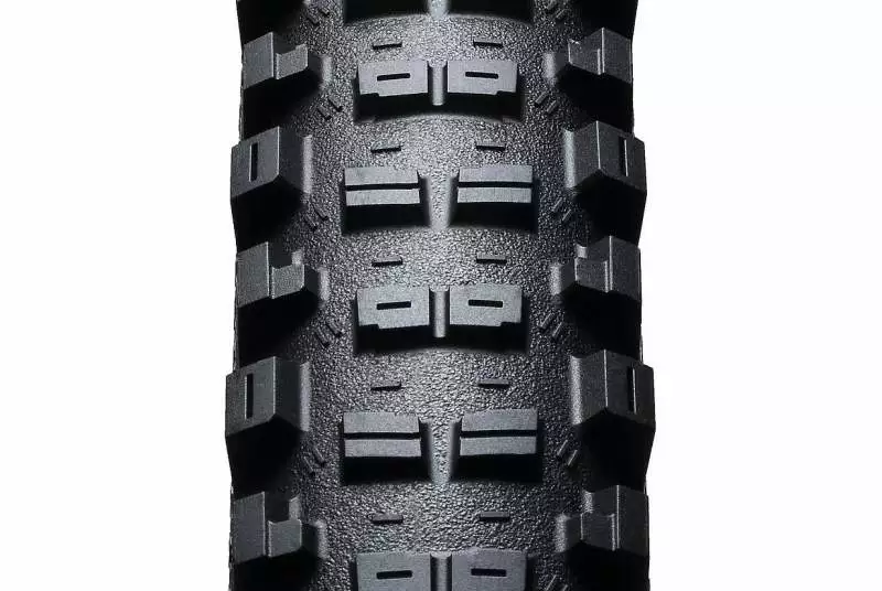 Cubierta Goodyear Newton Ultimate EN 4 Cubierta Goodyear Newton Ultimate EN - Imagen 2